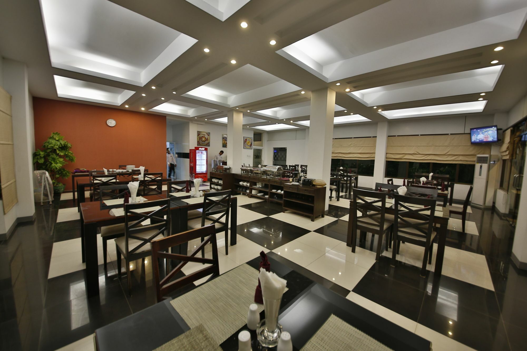 Hotel 72 Yangon Exterior photo