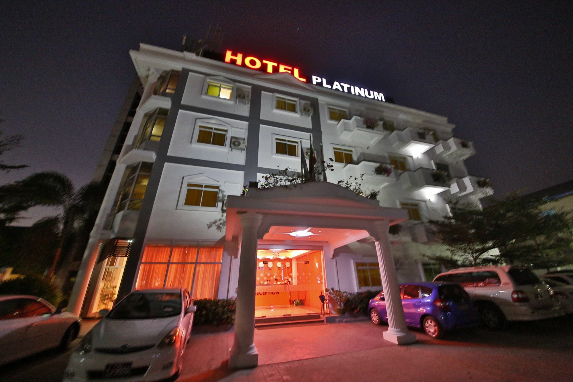Hotel 72 Yangon Exterior photo